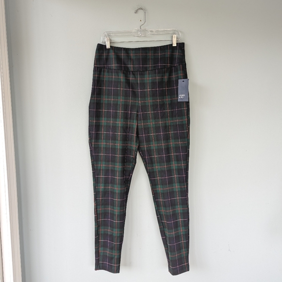 NWT Crown & Ivy Women's Green Plaid Pull On Stretch Skinny Pants - Picture 4 of 11
